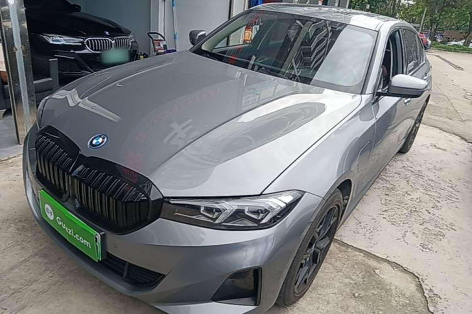 Used BMW i3 2022 eDrive 35 L Front Left 45 Deg