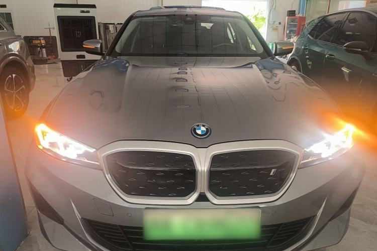 Used BMW i3 2022 eDrive 35 L Front