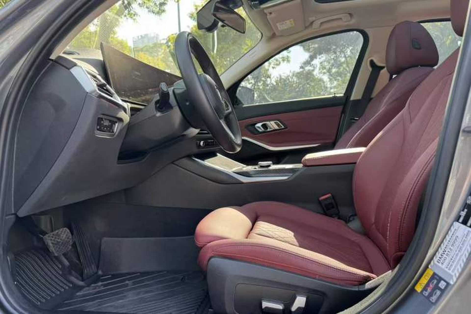 Used BMW i3 2022 eDrive 35 L Interior 3