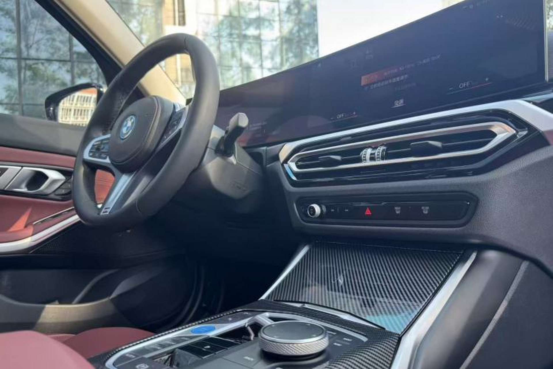 Used BMW i3 2022 eDrive 35 L Interior 9