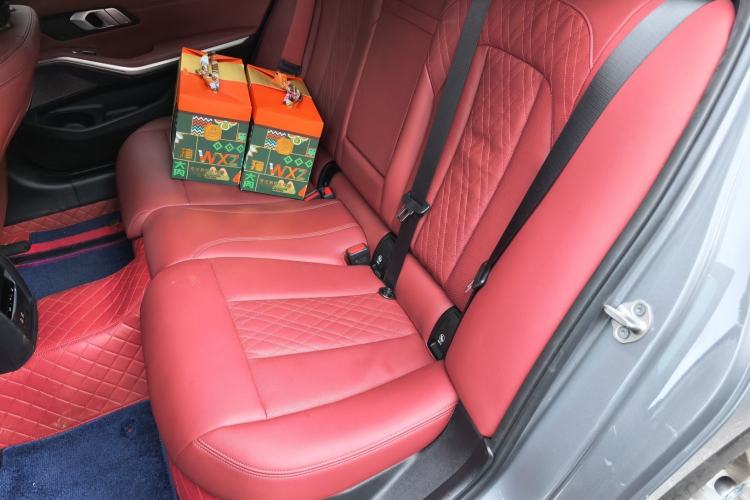 Used BMW i3 2022 eDrive 35 L Left Rear Seat