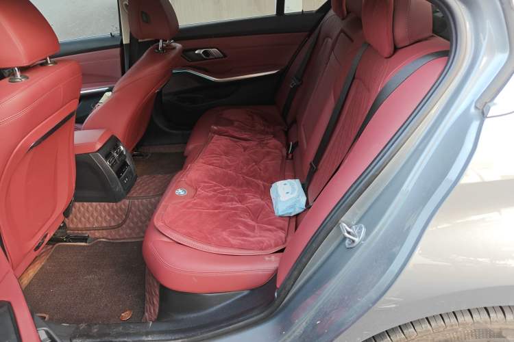 Used BMW i3 2022 eDrive 35 L Left Rear Seat