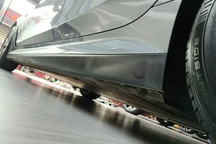 Used BMW i3 2022 eDrive 35 L Left Side Sill