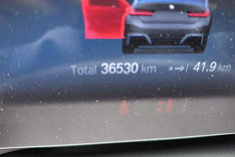 Used BMW i3 2022 eDrive 35 L Odometer Close Up