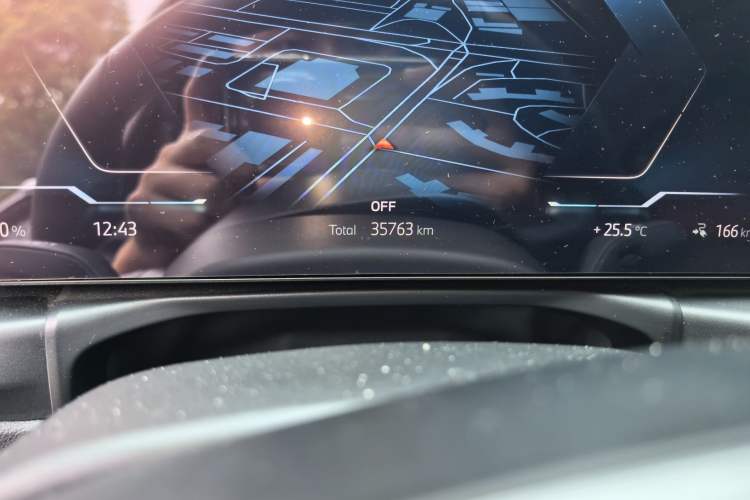 Used BMW i3 2022 eDrive 35 L Odometer Close Up