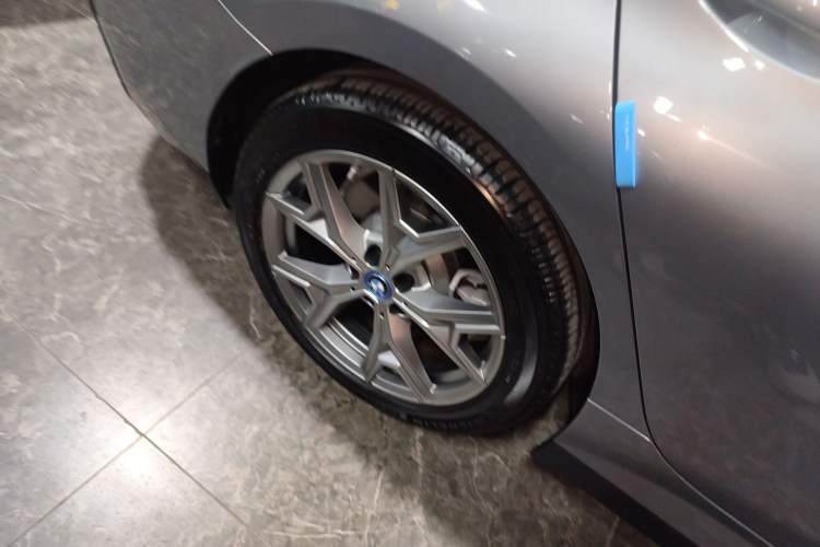Used BMW i3 2022 eDrive 35 L Right Rear Wheel Hub