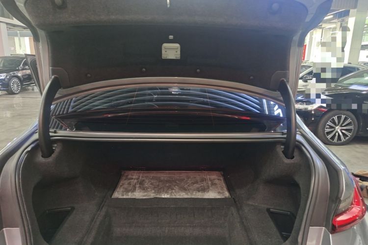 Used BMW i3 2022 eDrive 35 L Trunk