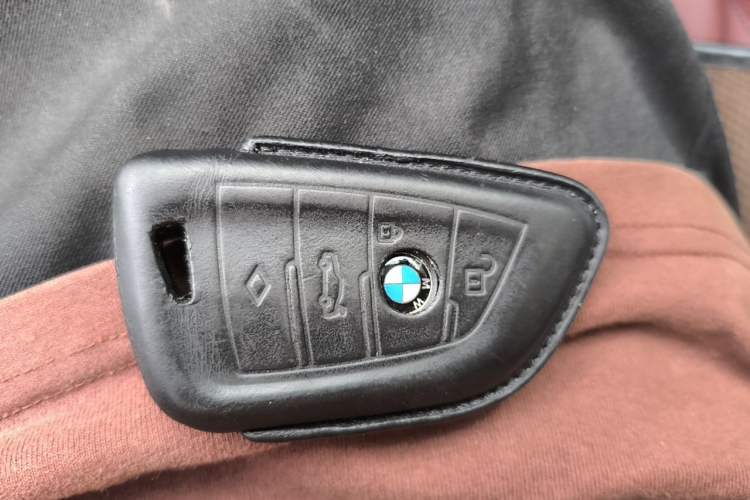 Used BMW i3 2022 eDrive 35 L Vehicle Key