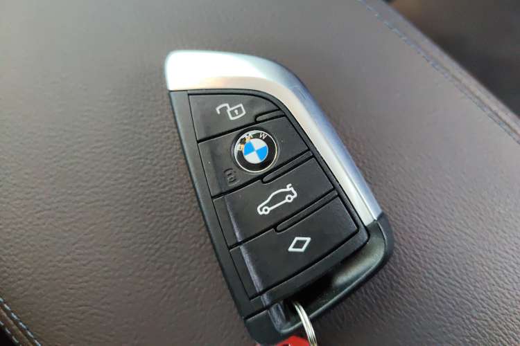 Used BMW i3 2022 eDrive 35 L Vehicle Key