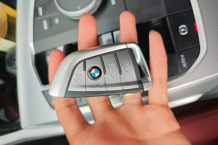 Used BMW i3 2022 eDrive 35 L Vehicle Key