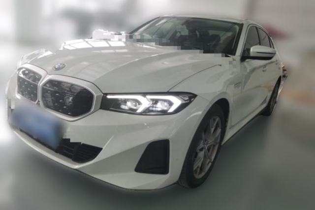 BMW i3 2022 eDrive 35 L с пробегом
