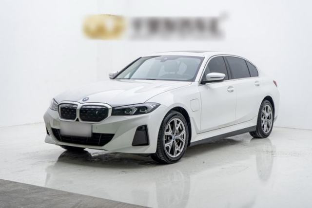 Used BMW i3 2022 eDrive 35 L