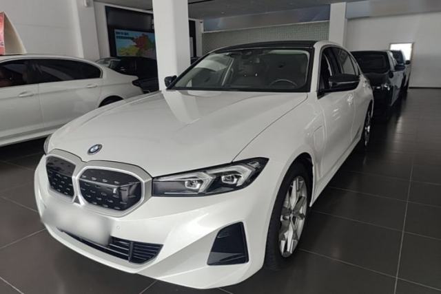 Used BMW i3 2022 eDrive 35 L
