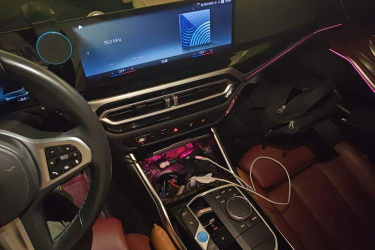 Used BMW i3 2022 eDrive 35 L Audio And AC Panel