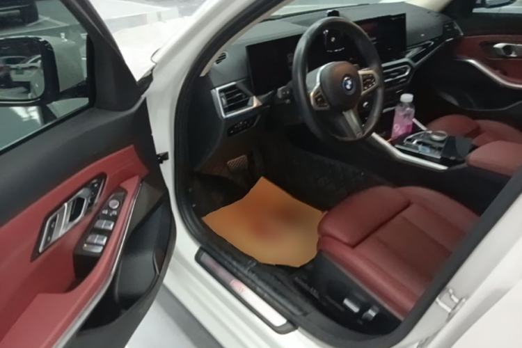 Used BMW i3 2022 eDrive 35 L Driver Seat