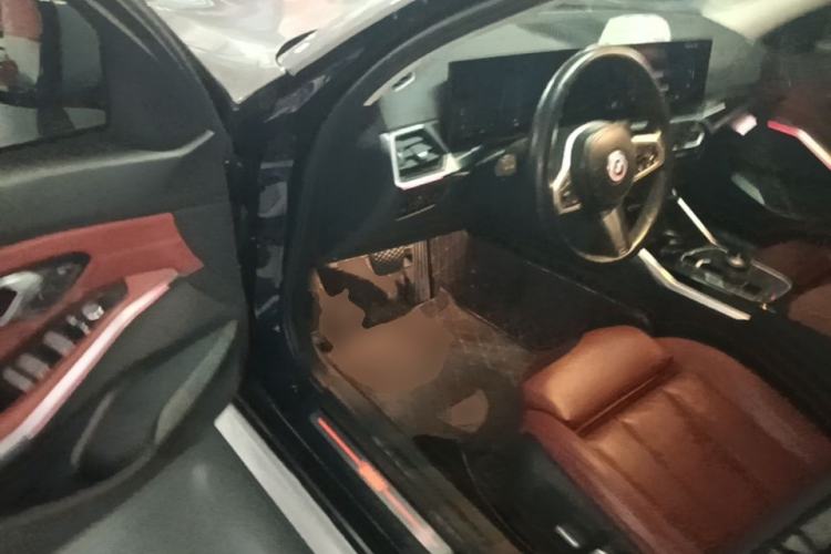 Used BMW i3 2022 eDrive 35 L Driver Seat