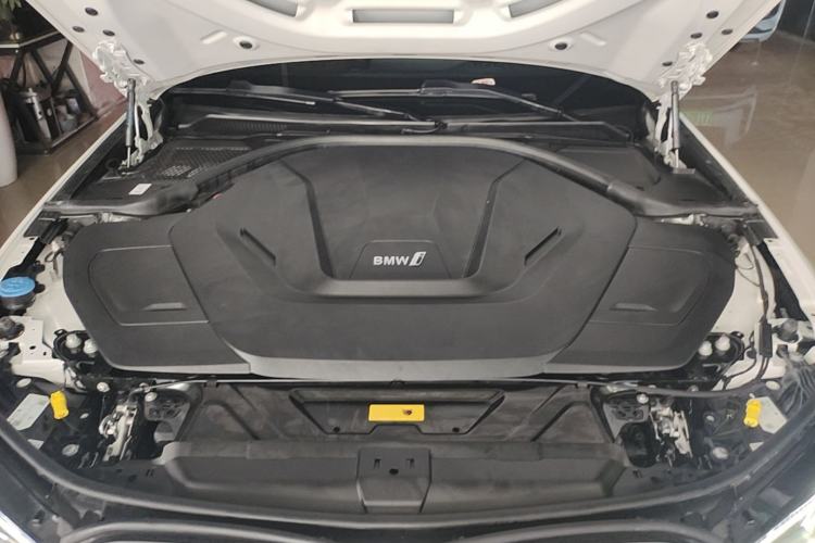 Used BMW i3 2022 eDrive 35 L Engine Bay