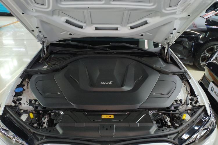 Used BMW i3 2022 eDrive 35 L Engine Bay