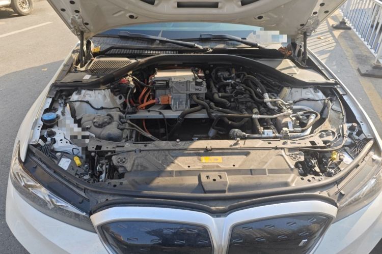 Used BMW i3 2022 eDrive 35 L Engine Bay