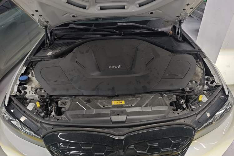 Used BMW i3 2022 eDrive 35 L Engine Bay