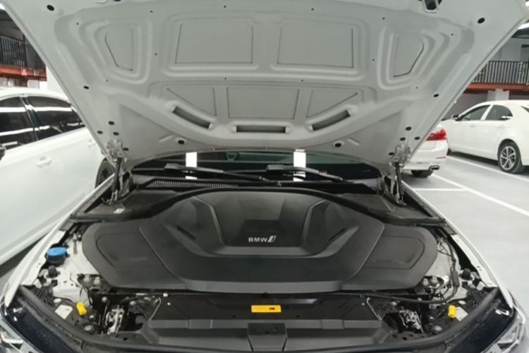 Used BMW i3 2022 eDrive 35 L Engine Bay