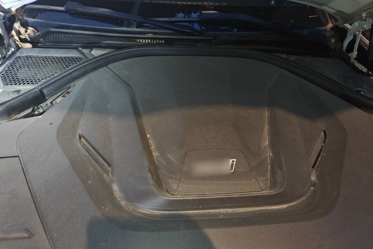 Used BMW i3 2022 eDrive 35 L Engine Bay