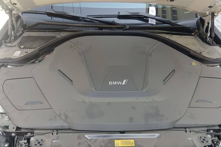 Used BMW i3 2022 eDrive 35 L Engine Bay