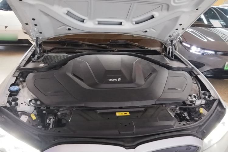 Used BMW i3 2022 eDrive 35 L Engine Bay