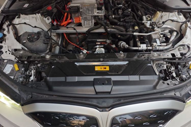 Used BMW i3 2022 eDrive 35 L Engine Bay