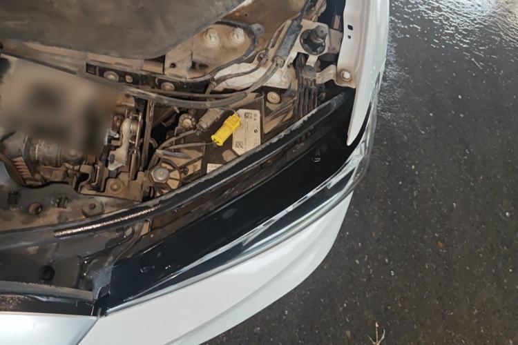 Used BMW i3 2022 eDrive 35 L Engine Bay Left