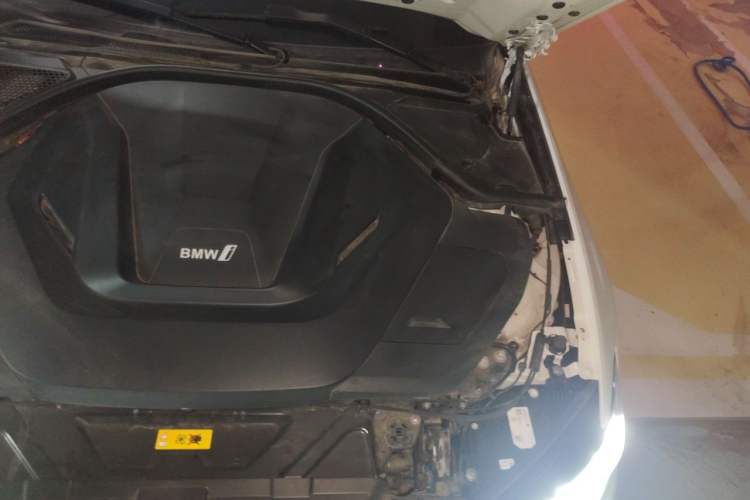 Used BMW i3 2022 eDrive 35 L Engine Bay Left