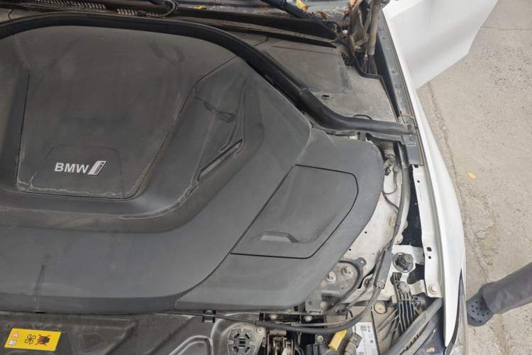 Used BMW i3 2022 eDrive 35 L Engine Bay Left