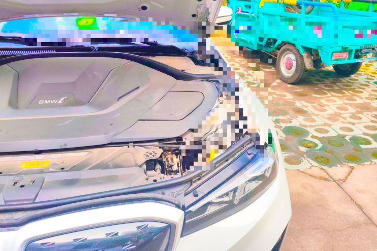 Used BMW i3 2022 eDrive 35 L Engine Bay Left