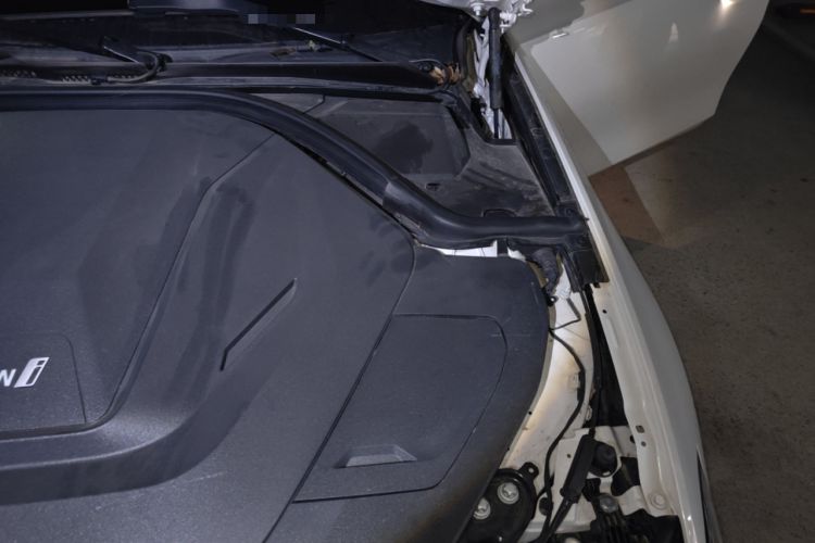 Used BMW i3 2022 eDrive 35 L Engine Bay Left