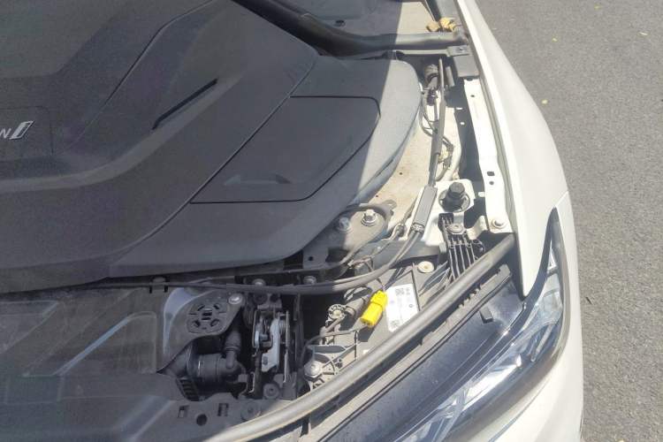 Used BMW i3 2022 eDrive 35 L Engine Bay Left