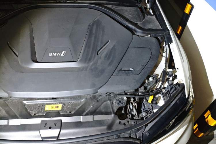 Used BMW i3 2022 eDrive 35 L Engine Bay Left