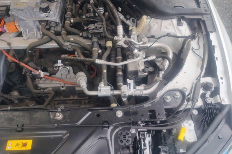 Used BMW i3 2022 eDrive 35 L Engine Bay Left
