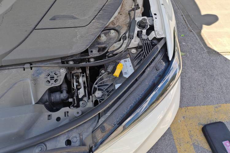 Used BMW i3 2022 eDrive 35 L Engine Bay Left