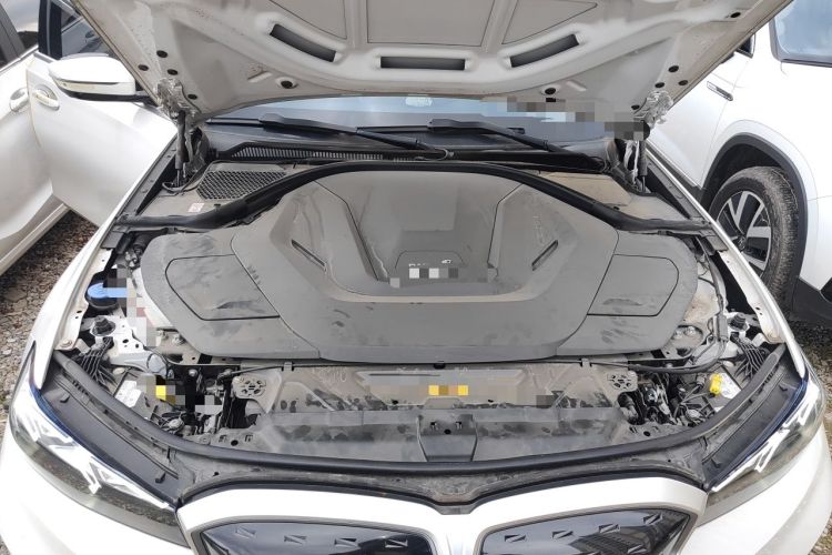 Used BMW i3 2022 eDrive 35 L Engine Bay