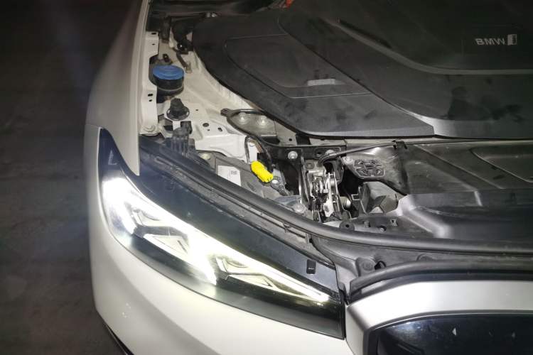 Used BMW i3 2022 eDrive 35 L Engine Bay Right