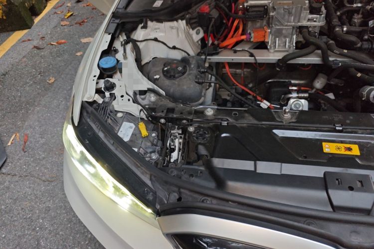Used BMW i3 2022 eDrive 35 L Engine Bay Right