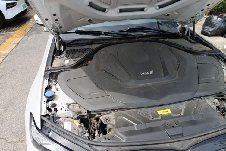 Used BMW i3 2022 eDrive 35 L Engine Bay Right