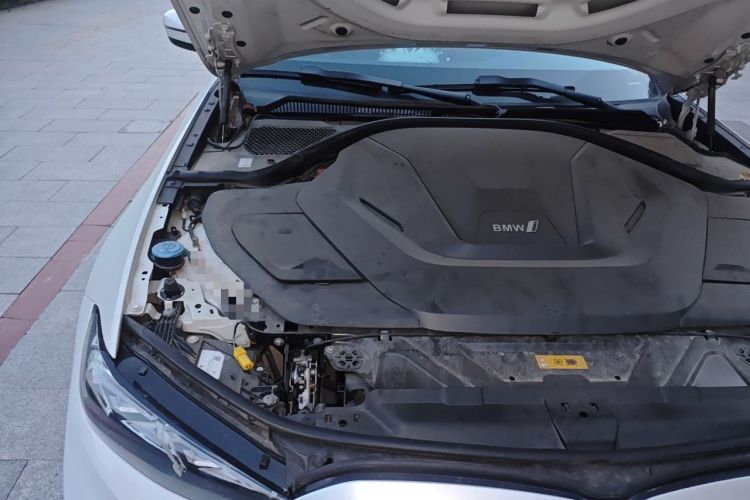 Used BMW i3 2022 eDrive 35 L Engine Bay Right