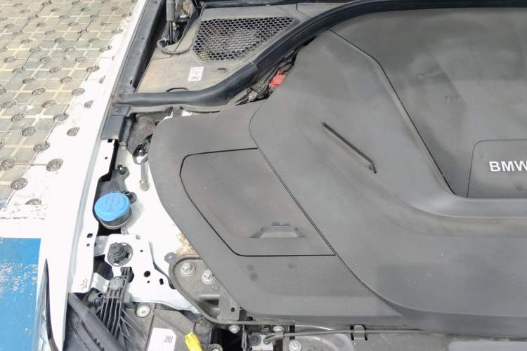 Used BMW i3 2022 eDrive 35 L Engine Bay Right