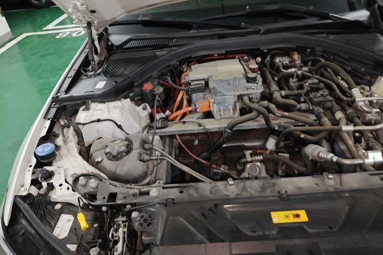 Used BMW i3 2022 eDrive 35 L Engine Bay Right
