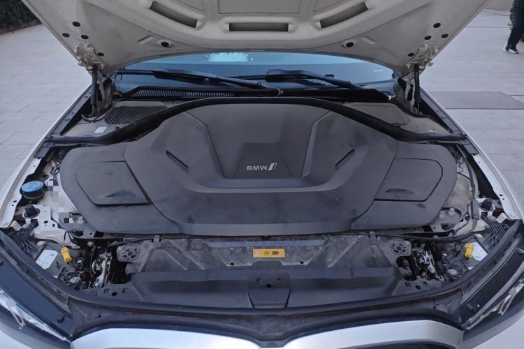 Used BMW i3 2022 eDrive 35 L Engine Bay