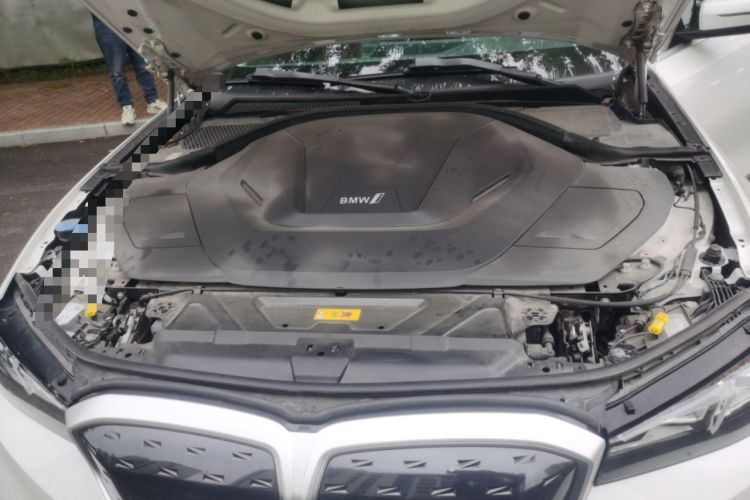Used BMW i3 2022 eDrive 35 L Engine Bay
