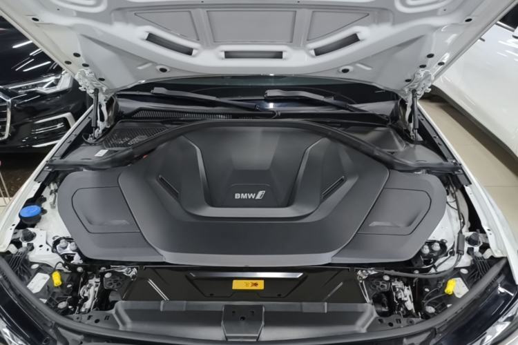 Used BMW i3 2022 eDrive 35 L Engine Bay