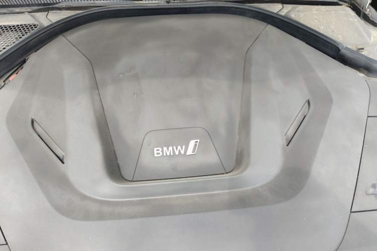 Used BMW i3 2022 eDrive 35 L Engine Bay