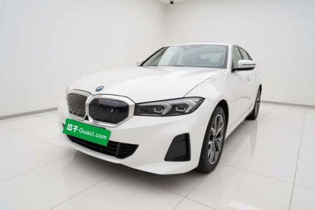 BMW i3 2022 eDrive 35 L usado